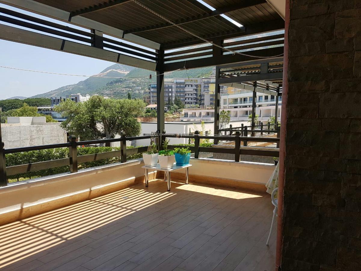 Aneta'S Beach House Vlorë Esterno foto