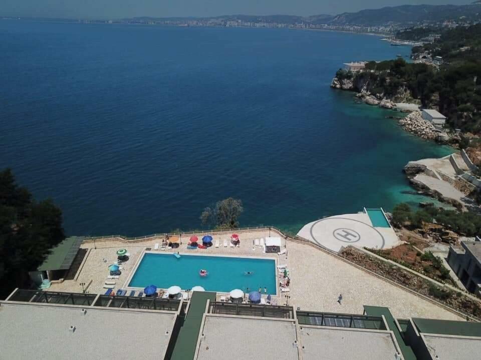 Aneta'S Beach House Vlorë Esterno foto