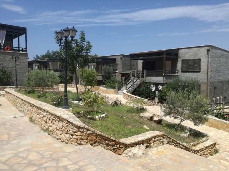 Aneta'S Beach House Vlorë Esterno foto